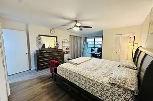 2200 S Cypress Bend Dr, Pompano Beach, FL 33069 - Photo 17