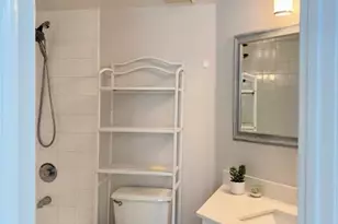 2119 SE 10th Ave, Fort Lauderdale, FL 33316 - Photo 13