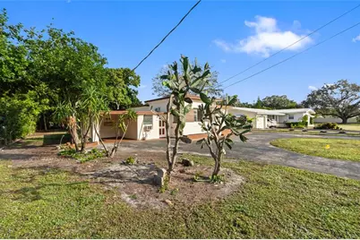 5705  Harding St, Hollywood, FL 33021 - Photo 11