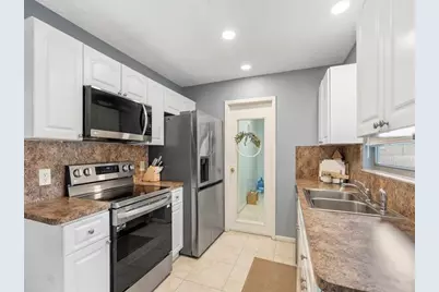 121 NW Doreen St, Port Saint Lucie, FL 34983 - Photo 13