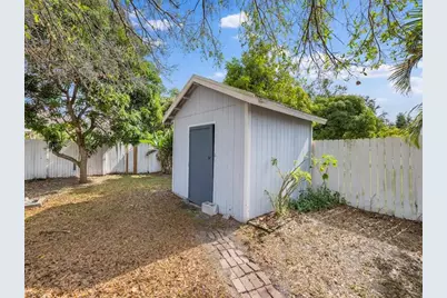 121 NW Doreen St, Port Saint Lucie, FL 34983 - Photo 31