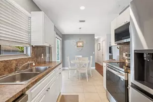 121 NW Doreen St, Port Saint Lucie, FL 34983 - Photo 17