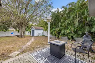 121 NW Doreen St, Port Saint Lucie, FL 34983 - Photo 29