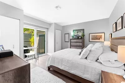 1200 NE 17th Ct, Unit #3, Fort Lauderdale, FL 33305 - Photo 5