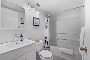 8267 Severn Dr, Boca Raton, FL 33433 - Photo 27