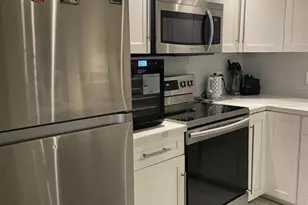 701 SW 142nd Ave, Pembroke Pines, FL 33027 - Photo 3