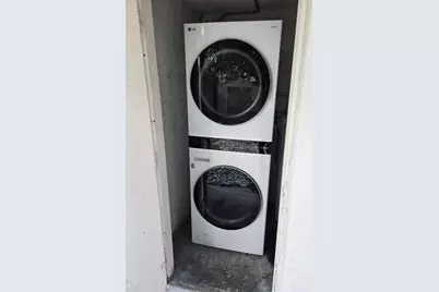 5715 NW 6th Ave, Miami, FL 33127 - Photo 17