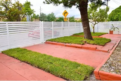 5715 NW 6th Ave, Miami, FL 33127 - Photo 13