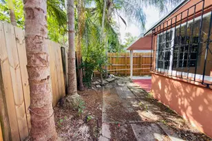 3172 McDonald St, Miami, FL 33133 - Photo 33