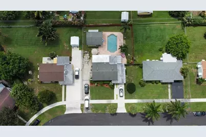 321  Mid Pines Road, Palm Springs, FL 33461 - Photo 21