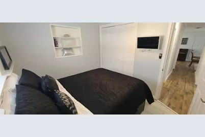 321  Mid Pines Road, Palm Springs, FL 33461 - Photo 19