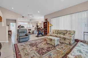 292 Canterbury Dr E, Palm Beach Gardens, FL 33418 - Photo 15