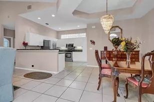 292 Canterbury Dr E, Palm Beach Gardens, FL 33418 - Photo 19