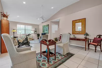 292  Canterbury Dr  E., Palm Beach Gardens, FL 33418 - Photo 17