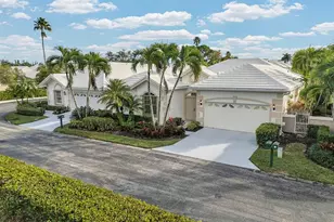 292 Canterbury Dr E, Palm Beach Gardens, FL 33418 - Photo 5