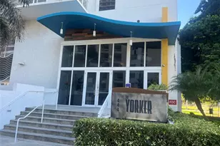 444 NE 30th St, Miami, FL 33137 - Photo 13