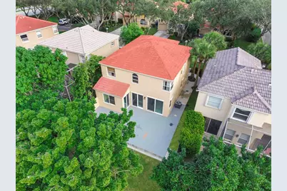 659 NW 88th Dr, Coral Springs, FL 33071 - Photo 39