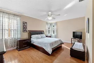 659 NW 88th Dr, Coral Springs, FL 33071 - Photo 9