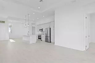 8247 SW Vecoli Wy, Port Saint Lucie, FL 34987 - Photo 5