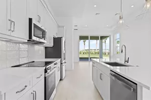 8247 SW Vecoli Wy, Port Saint Lucie, FL 34987 - Photo 9