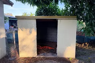 2950 NW 20th St, Fort Lauderdale, FL 33311 - Photo 31