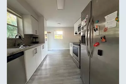 2950 NW 20th St, Fort Lauderdale, FL 33311 - Photo 7