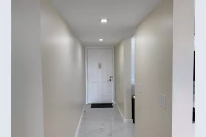 1520  Whitehall Dr, Unit #306, Davie, FL 33324 - Photo 7