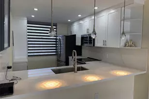 1520 Whitehall Dr, Davie, FL 33324 - Photo 5