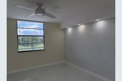 1520  Whitehall Dr, Unit #306, Davie, FL 33324 - Photo 19