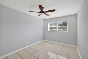 4051 NE 13th Ave, Oakland Park, FL 33334 - Photo 29