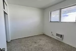 1120 Sesame St, Opa Locka, FL 33054 - Photo 5