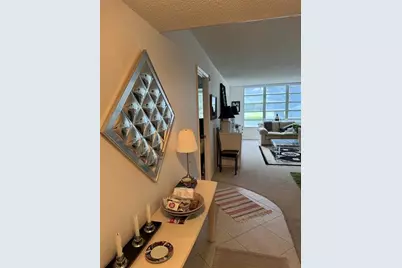 3000 S Course Dr, Unit #205, Pompano Beach, FL 33069 - Photo 5