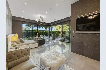 2213 NE 37th Dr, Fort Lauderdale, FL 33308 - Photo 41