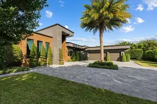 2213 NE 37th Dr, Fort Lauderdale, FL 33308 - Photo 21