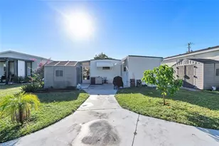 8631 SW 20th St, Davie, FL 33324 - Photo 15