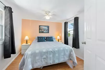 8631 SW 20th St, Davie, FL 33324 - Photo 9