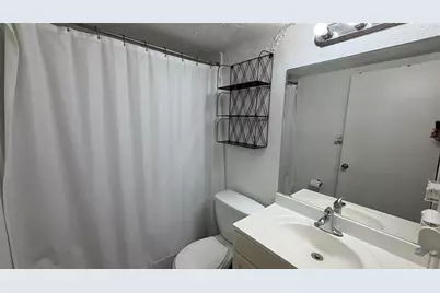 344 SE 11th Ave, Unit #3, Pompano Beach, FL 33060 - Photo 11