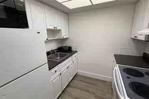 344 SE 11th Ave, Pompano Beach, FL 33060 - Photo 9