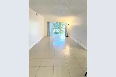 9955  Westview Dr, Unit #215, Coral Springs, FL 33076 - Photo 5