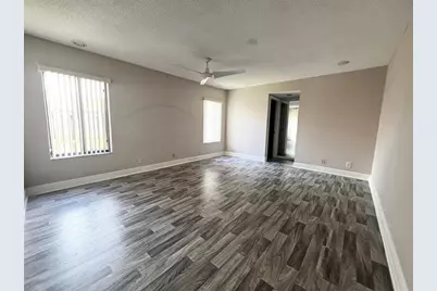 9320 NW 32nd St, Sunrise, FL 33351 - Photo 13