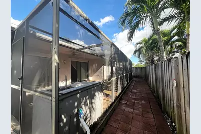 9320 NW 32nd St, Sunrise, FL 33351 - Photo 29