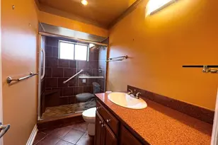 9320 NW 32nd St, Sunrise, FL 33351 - Photo 19