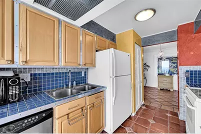 2841 N Ocean Blvd, Unit #1801, Fort Lauderdale, FL 33308 - Photo 9