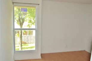 8237 NW 8th Ct, Plantation, FL 33324 - Photo 11