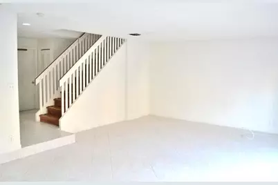 8237 NW 8th Ct, Unit #4, Plantation, FL 33324 - Photo 7