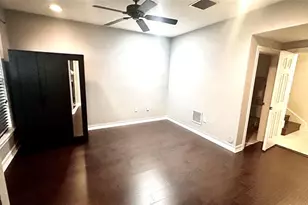 2720 NE 9th Ave, Wilton Manors, FL 33334 - Photo 9