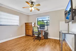 4221 NE 13th Ave, Oakland Park, FL 33334 - Photo 15