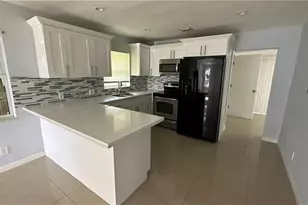 2819 Plunkett St, Hollywood, FL 33020 - Photo 3