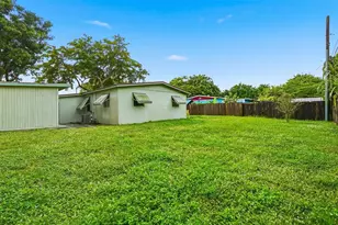 5711 SW 37 Ct, Davie, FL 33314 - Photo 21