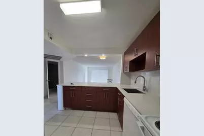 8040 N Colony Cir, Unit #105, Tamarac, FL 33321 - Photo 3